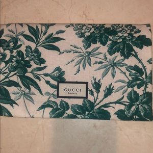 Authentic Gucci beauty toiletry bag